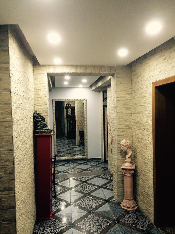 Boston Hotel Tirana Extérieur photo