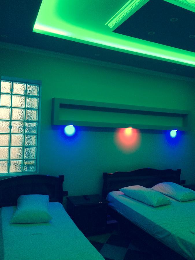 Boston Hotel Tirana Extérieur photo