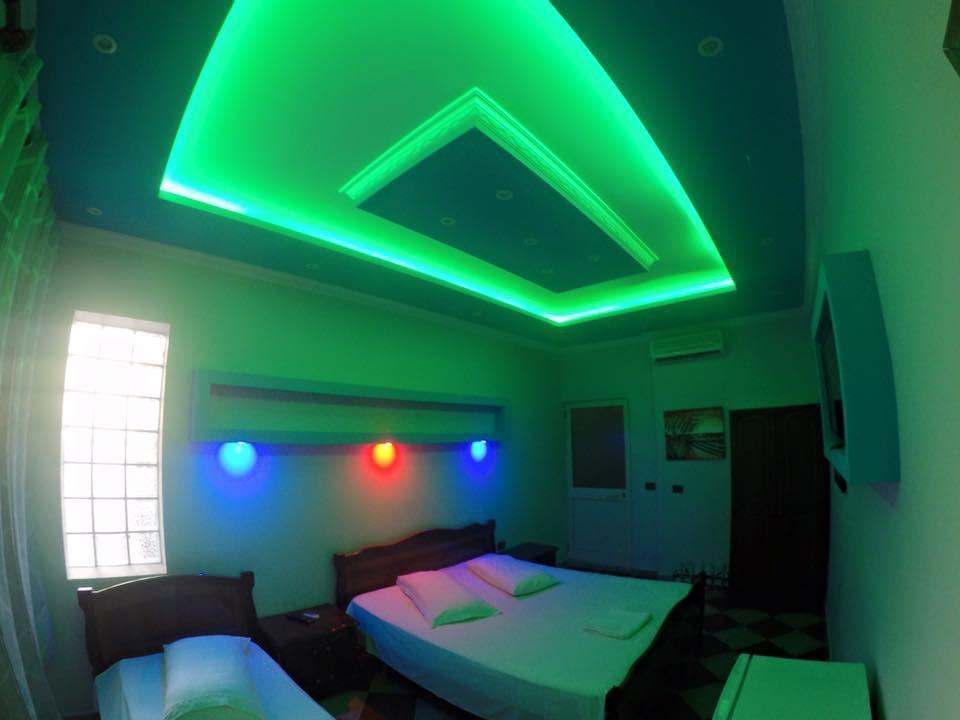 Boston Hotel Tirana Extérieur photo
