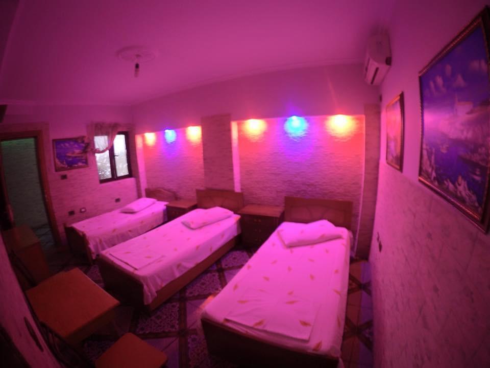 Boston Hotel Tirana Extérieur photo