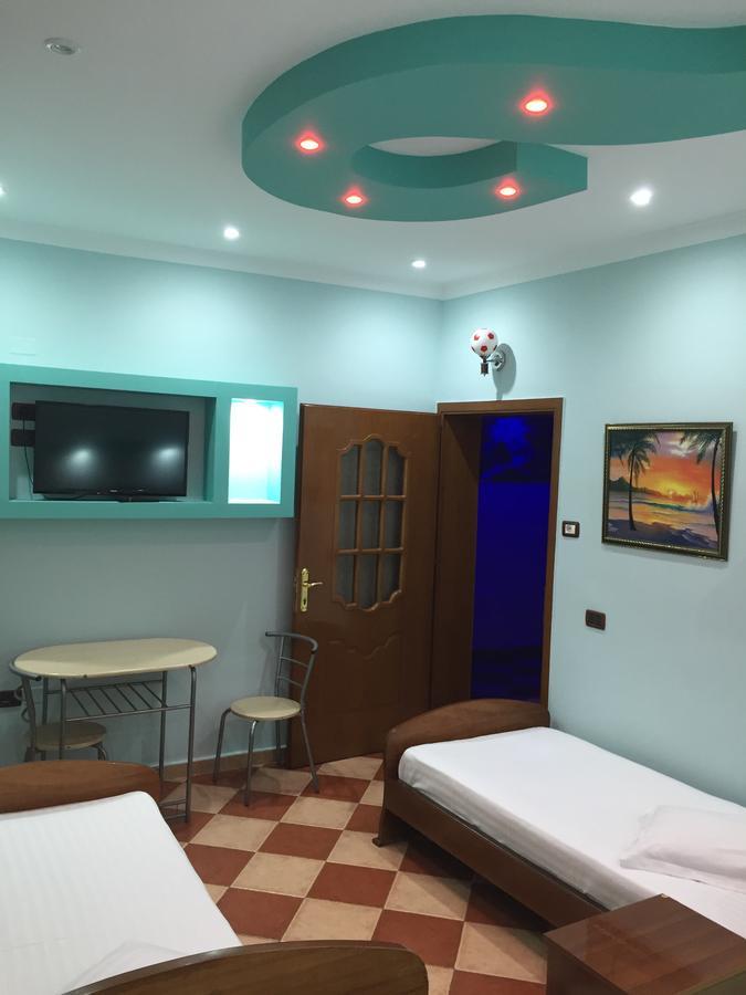 Boston Hotel Tirana Extérieur photo